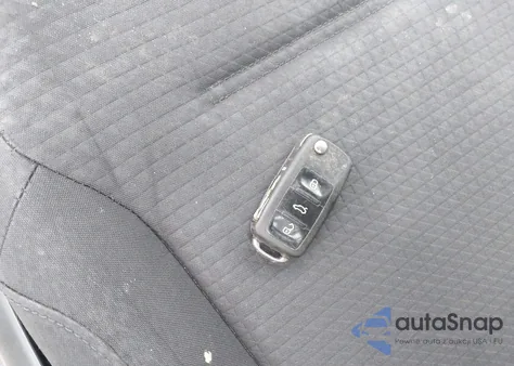 2015 Volkswagen Jetta 2.0L S из США, поврежденный, VIN 3VW2K7AJ0FM213133